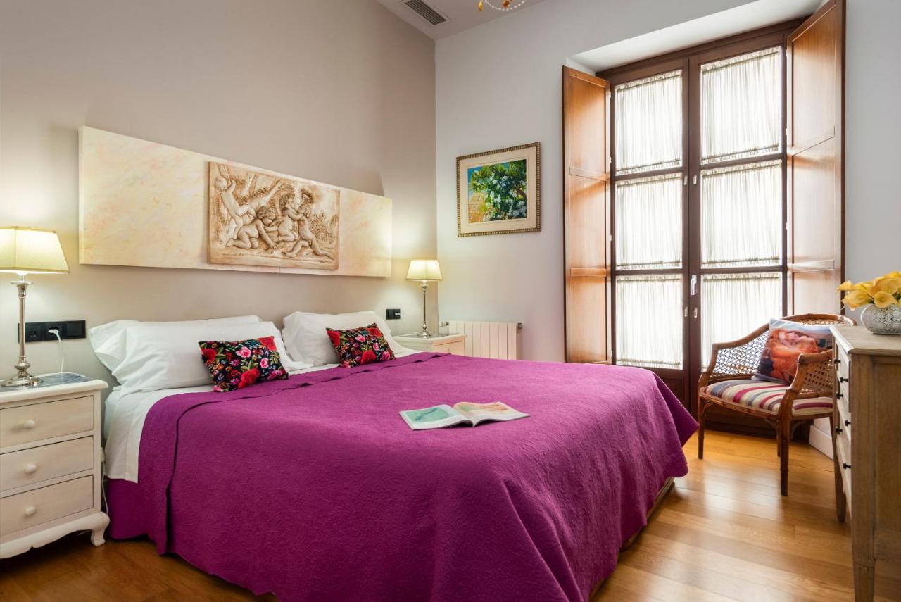 Cathedral Apartment, First Floor Sevilla Exterior foto