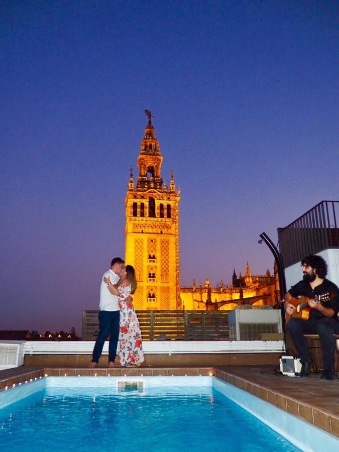 Cathedral Apartment, First Floor Sevilla Exterior foto