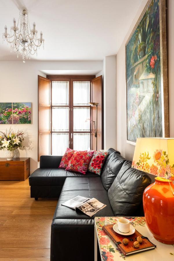 Cathedral Apartment, First Floor Sevilla Exterior foto